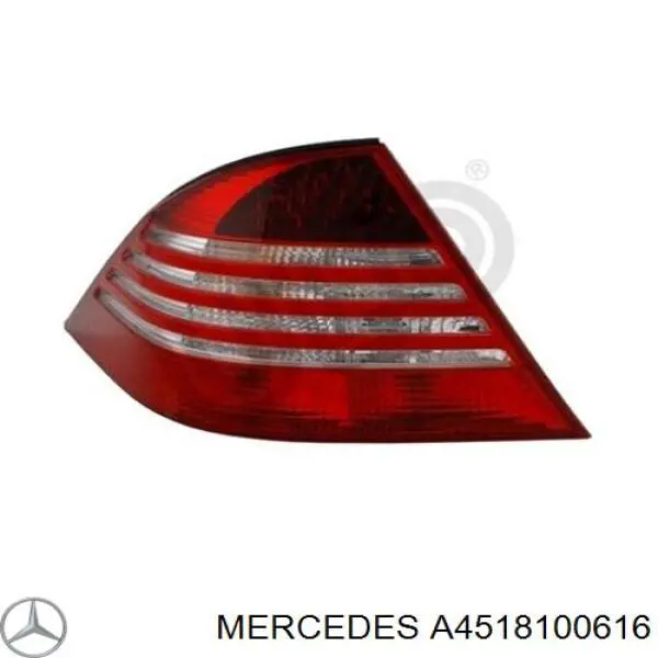 Правое боковое зеркало A4518100616 Mercedes