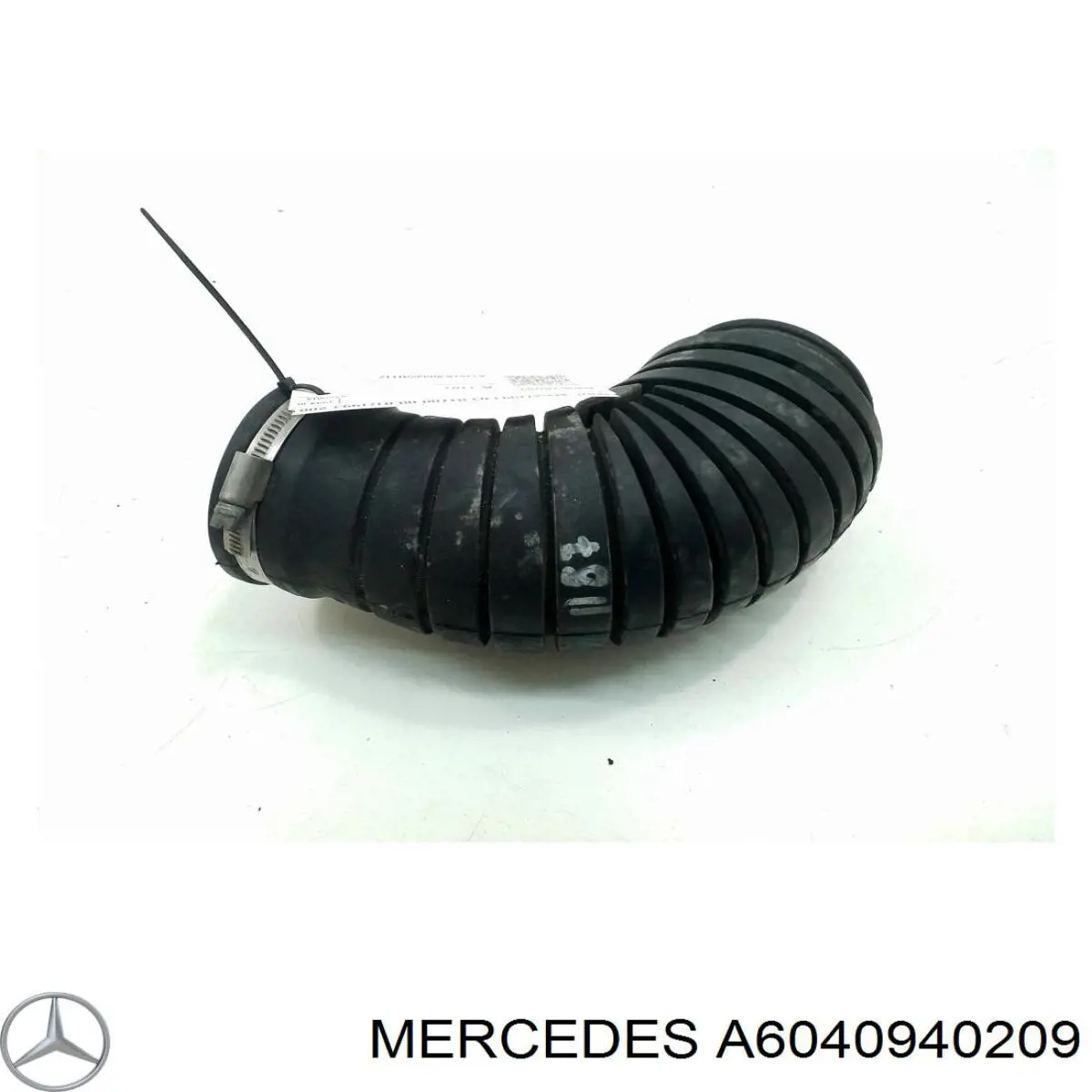 Купить A6040940209 Mercedes Выпускной патрубок воздушного фильтра