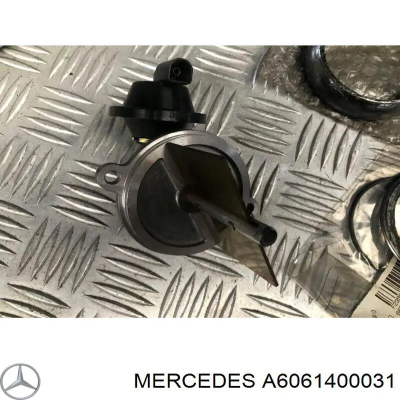 Дроссельная заслонка в сборе Mercedes A6061400031 цена, от 30.41 USD