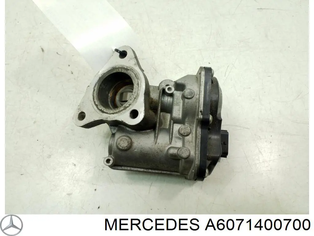 Приборы управления системы рециркуляции Mercedes 6071400700 цена, от 31.67 USD
