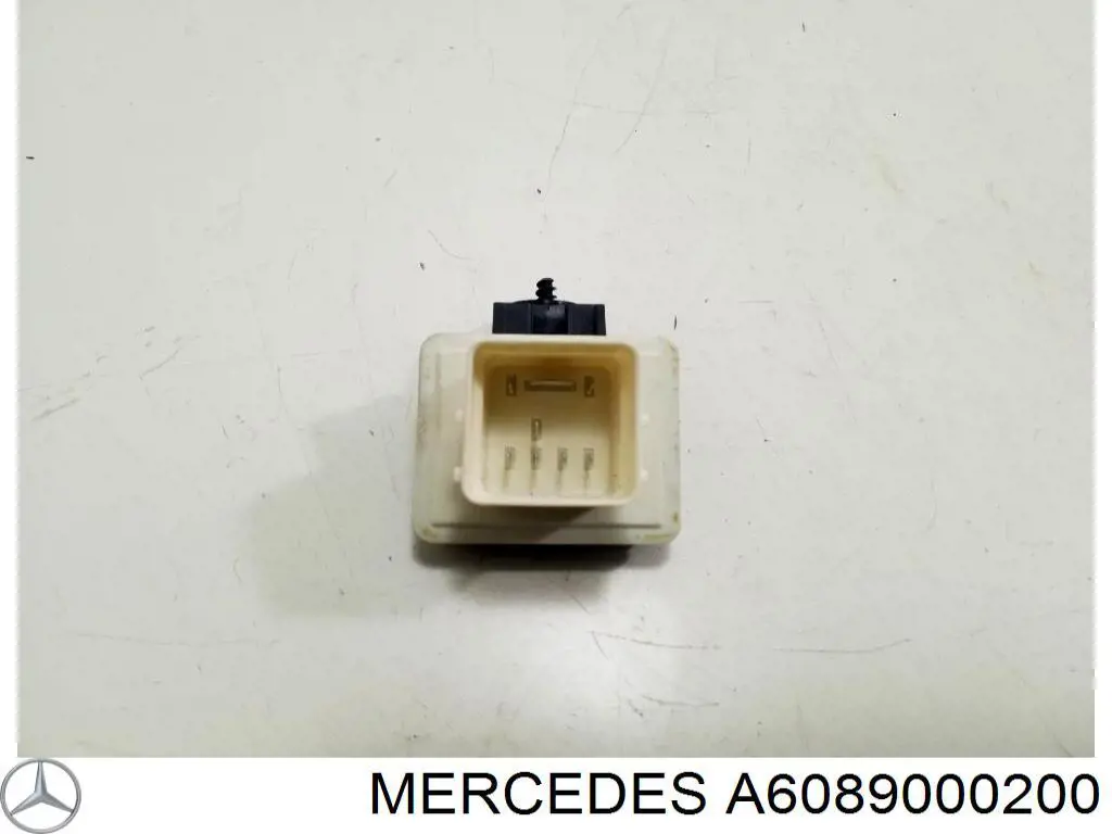  A6089000200 Mercedes