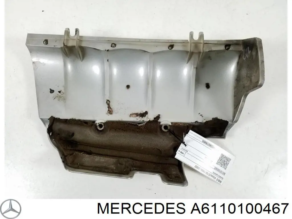 A6110100467 Mercedes Крышка мотора декоративная