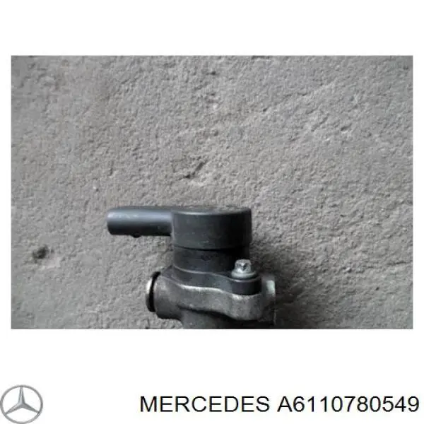 A6110780549 Mercedes regulador de pressão de combustível na régua de injectores