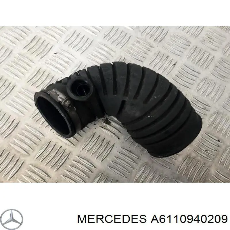 Купить A6110940209 Mercedes Выпускной патрубок воздушного фильтра