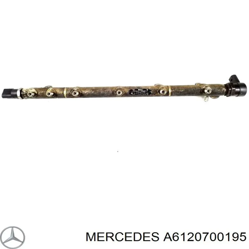 Рампа форсунок системы впрыска топлива Mercedes A6120700195