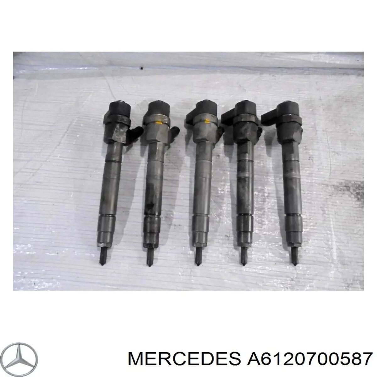 A6120700587 Mercedes форсунки