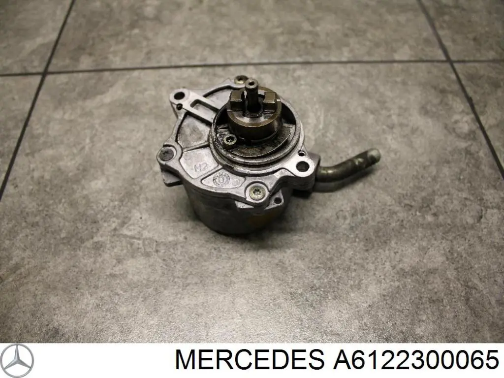 Купить Вакуумный насос Мерседес-бенц С  W220