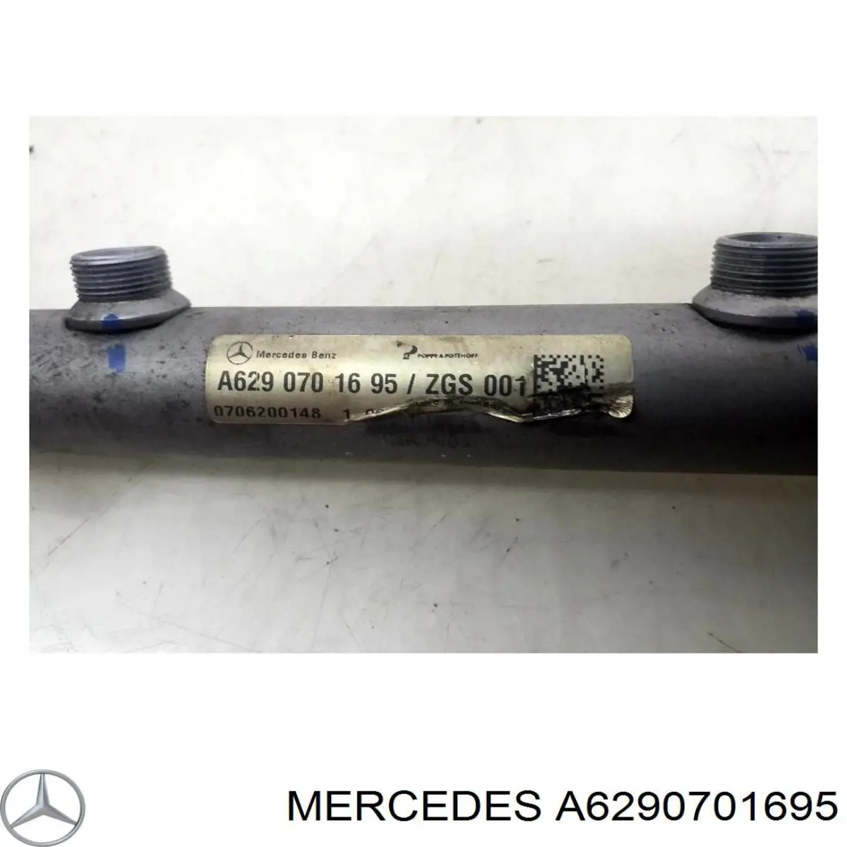 Распределитель топлива (рампа) правый Mercedes A6290700095 цена, от 50.68 USD
