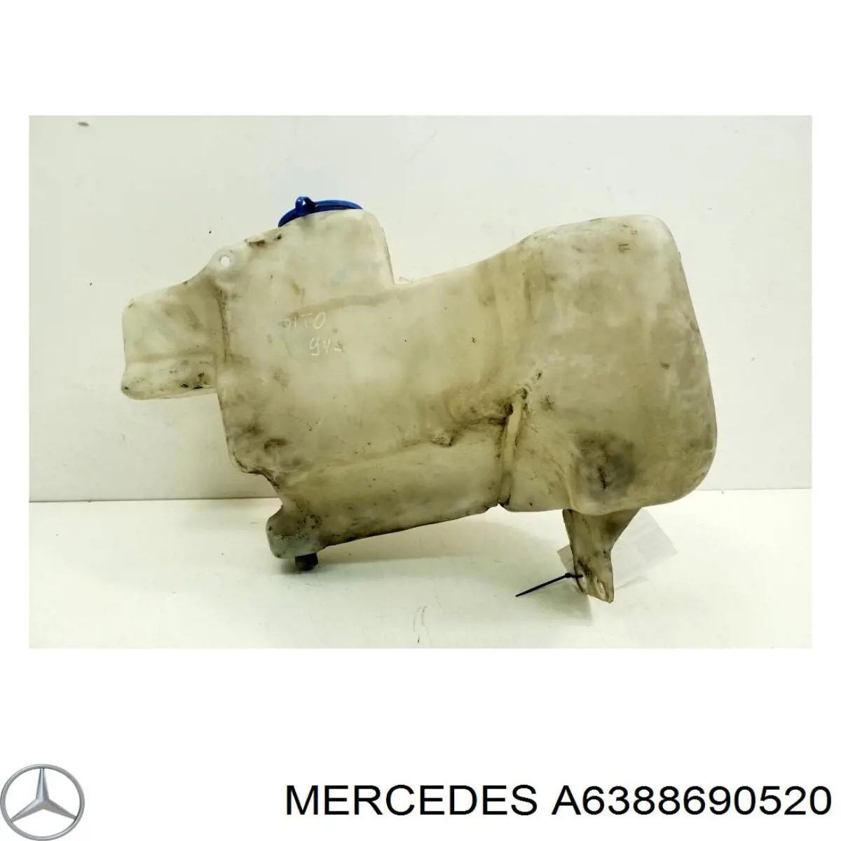  Бачок омывателя Mercedes Vito 1