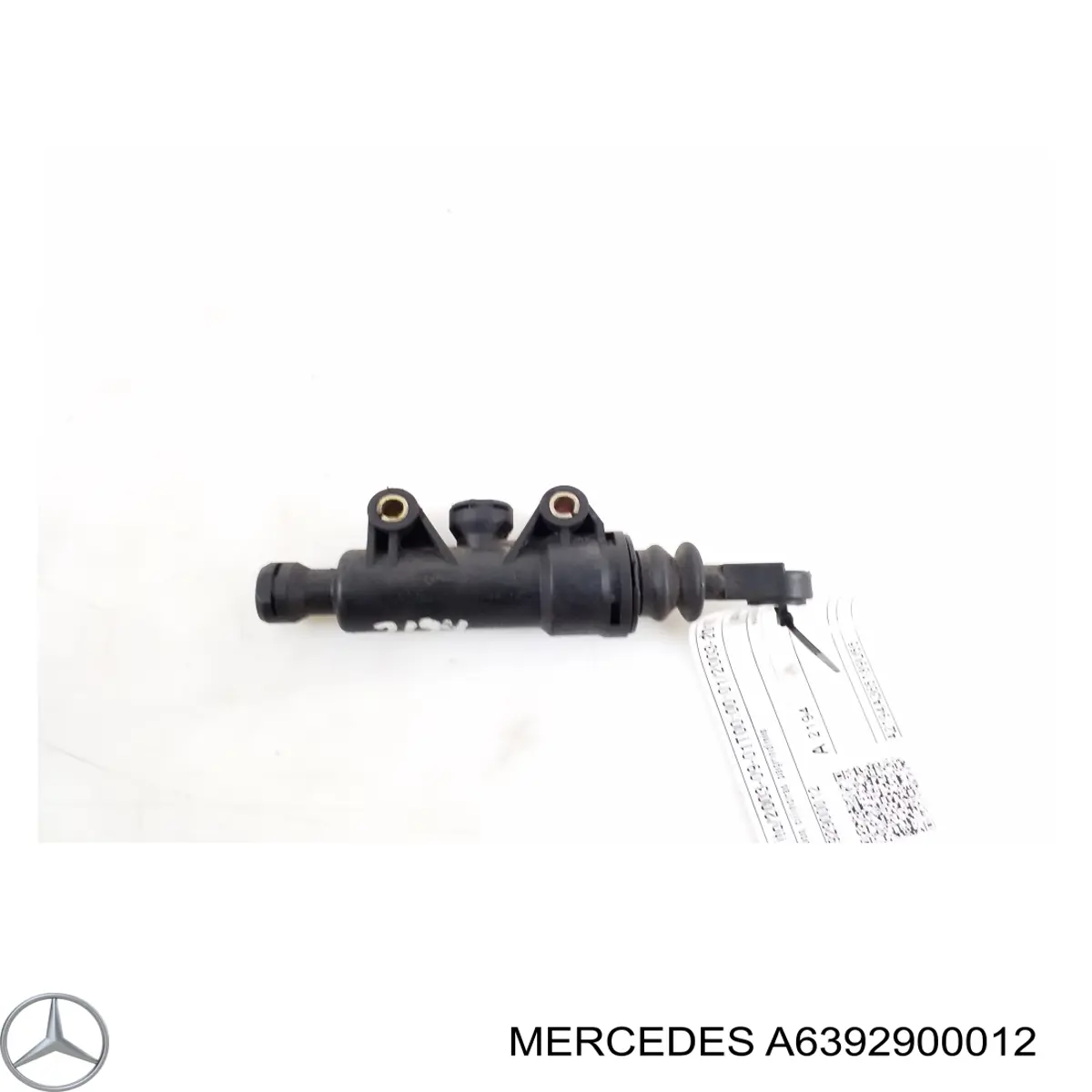 Цилиндр сцепления главный Mercedes A6392900012