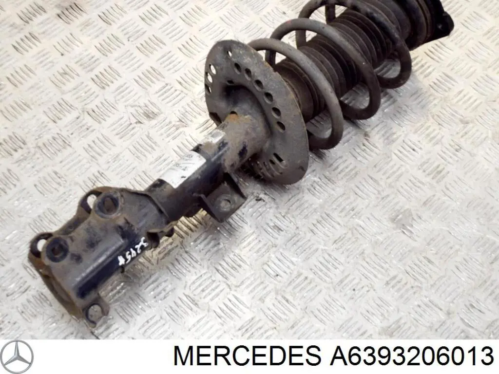 Стойка амортизатора передняя Mercedes A6393206013 цена, от 56.43 USD