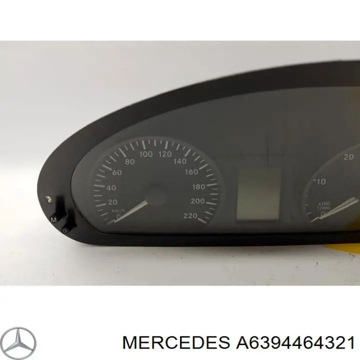 Приборная доска Mercedes 6394462121