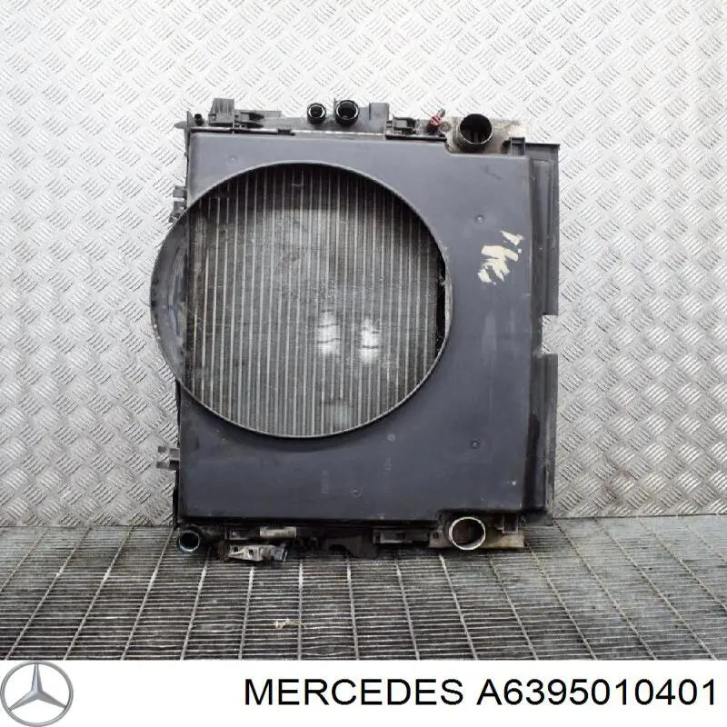 Radiador de esfriamento de motor A6395010401 Mercedes