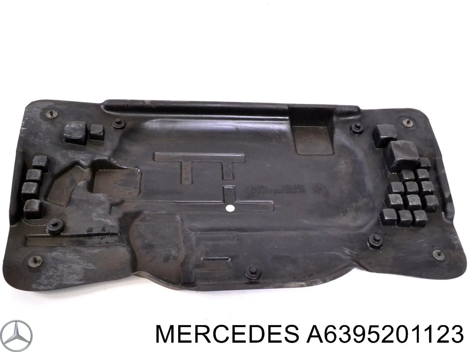 Купить A6395201123 Mercedes Защита двигателя передняя