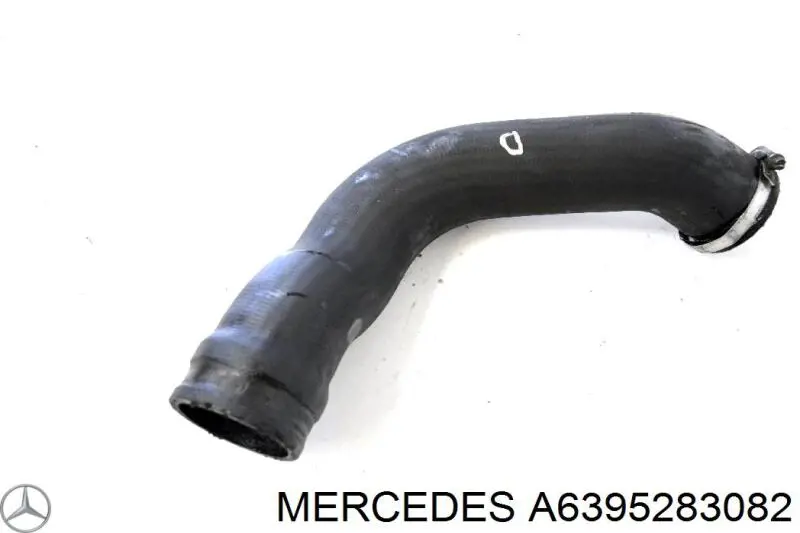 A6395283082 Mercedes шланг (патрубок интеркуллера правый)