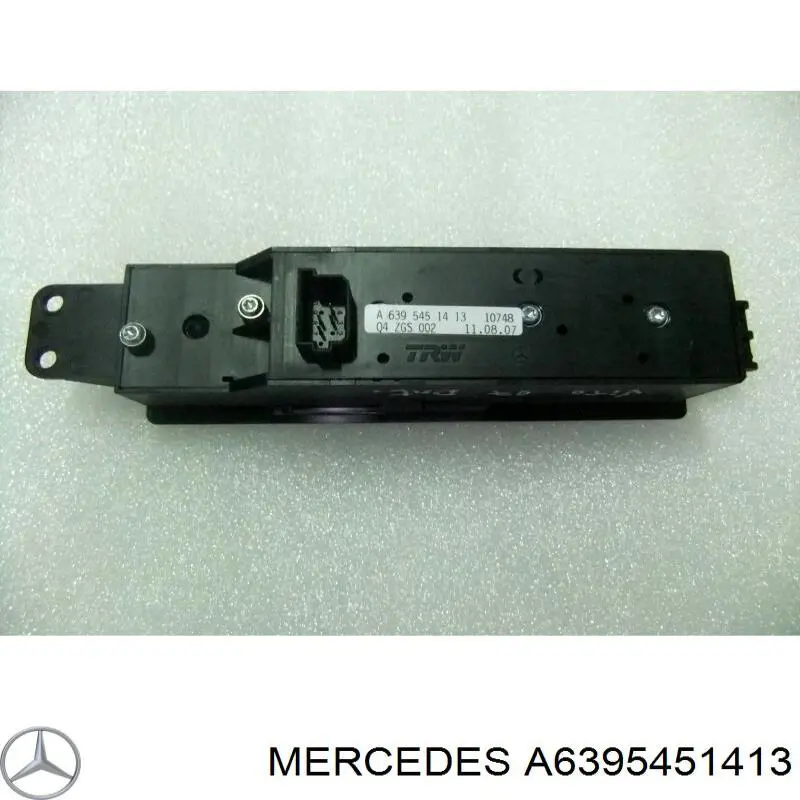 Кнопочный блок управления стеклоподъемником передний правый A6395451413 Mercedes