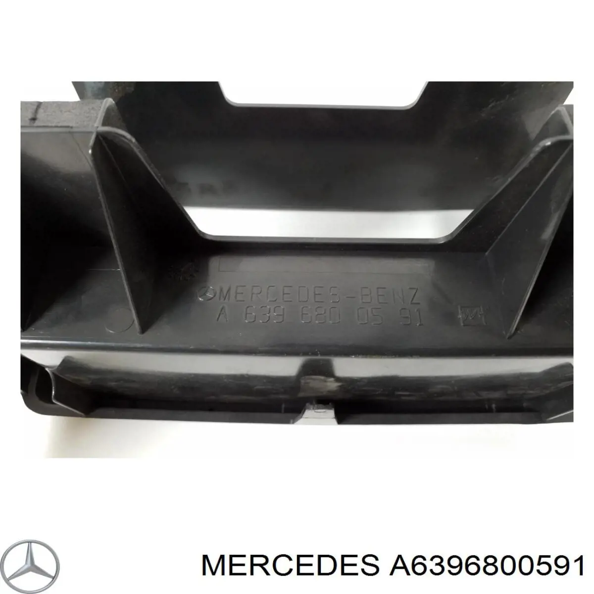 Облицовка щитка приборов "торпедо" Mercedes A6396800591 цена, от 12.67 USD