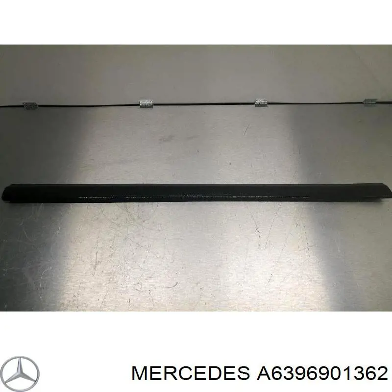 Купить A63969013629999 Mercedes Молдинг боковой (сдвижной) двери