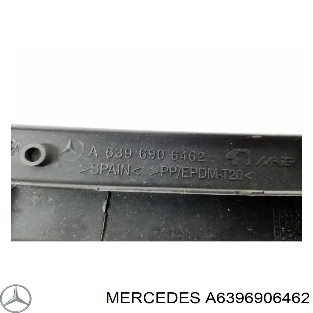 6396906462 Mercedes Рейлинг крыши левый