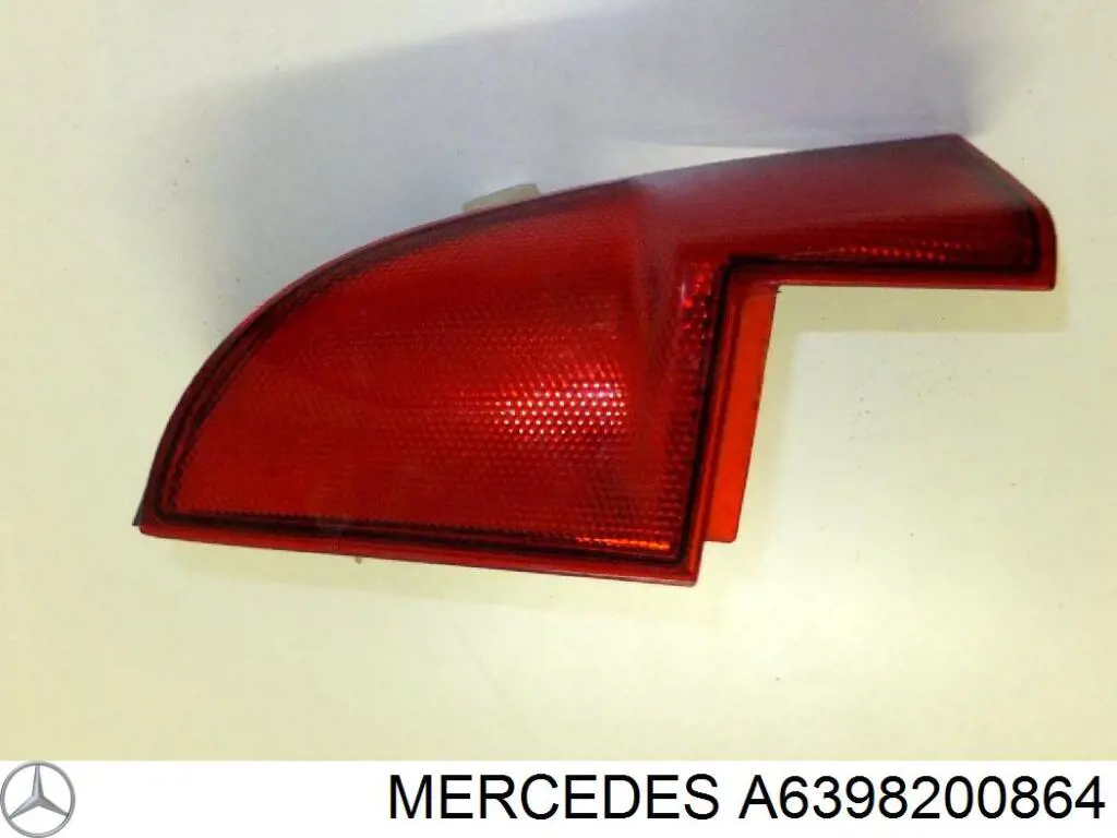 Фонарь задний правый верхний Mercedes 6398200864 цена, от 11.71 USD