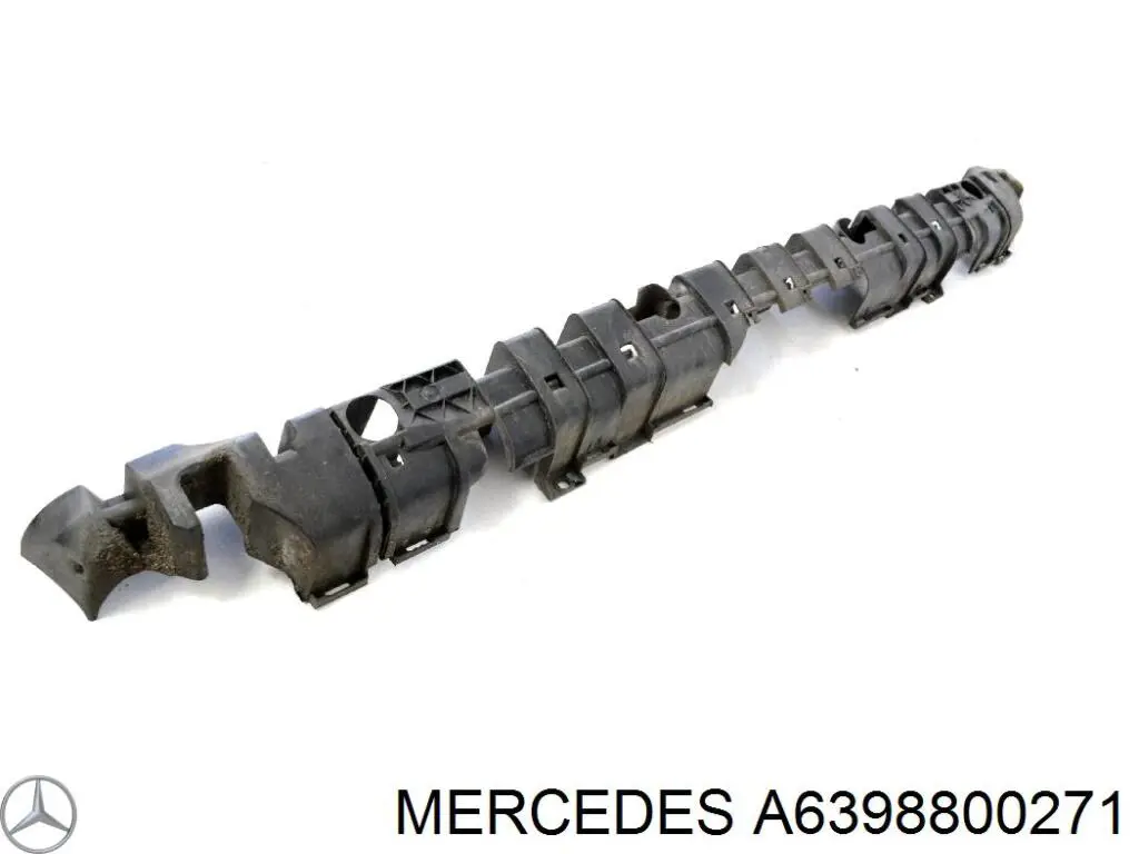 Задний бампер A6398800271 Mercedes