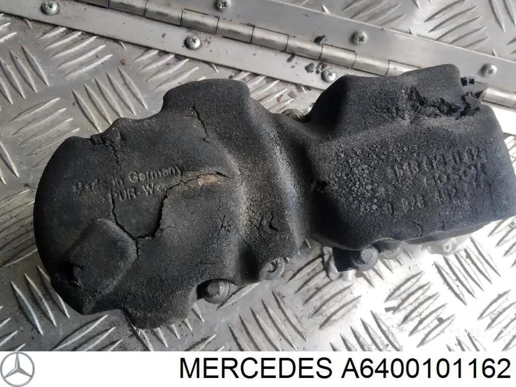 Маслоотделитель Mercedes A6400101162