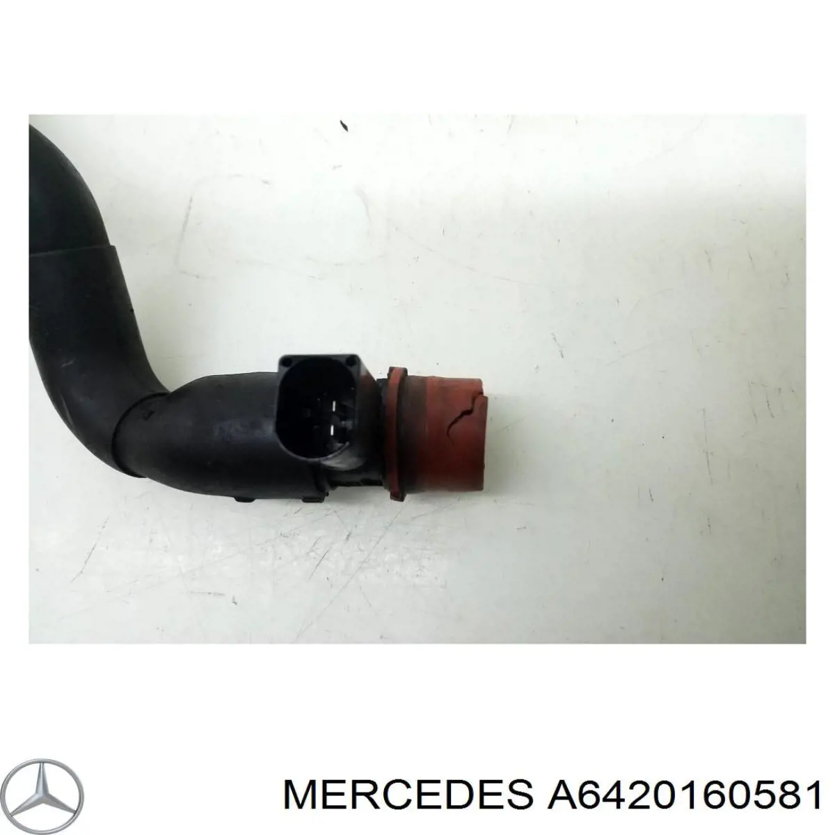 Патрубок вентиляции картера, маслоотделителя Mercedes 6420160581 цена, от 14.65 USD