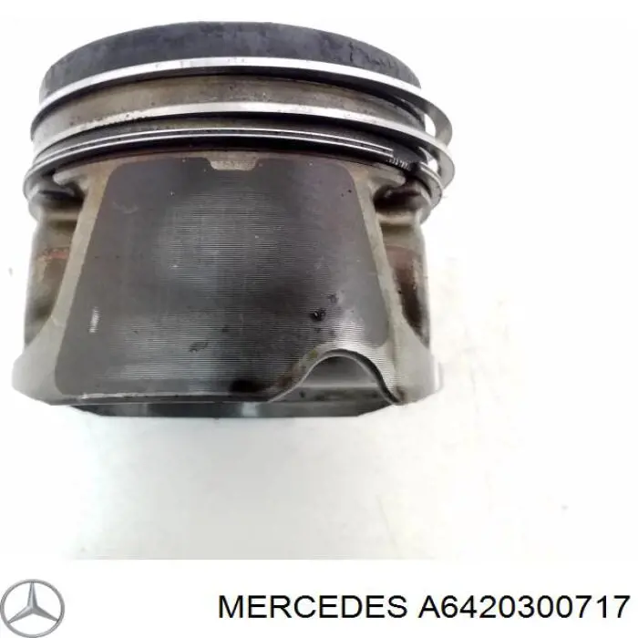 Поршень на 1 цилиндр 0052300 Mahle Original