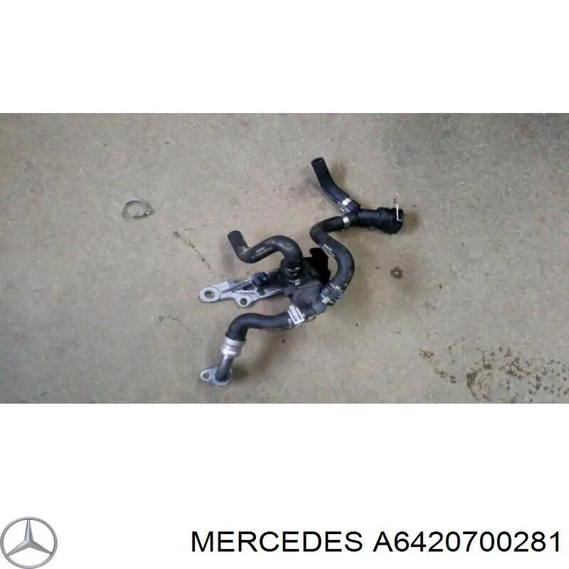 642070028128 Mercedes трубка топливная, от фильтра к насосу