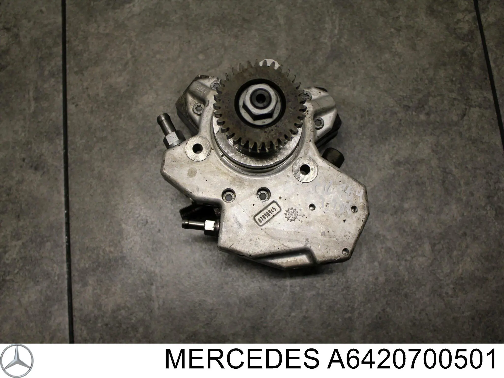 Насос топливный высокого давления (ТНВД) Mercedes A6420700501 цена, от 88.70 USD