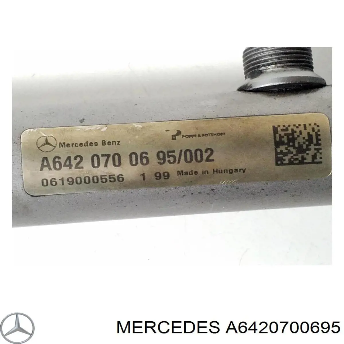 Распределитель топлива (рампа), правый Mercedes A6420700695