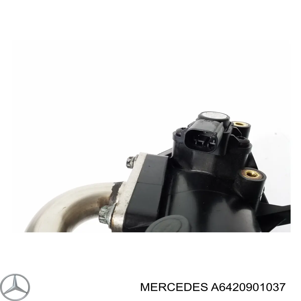 Патрубок дроссельной заслонки Mercedes A6420901037