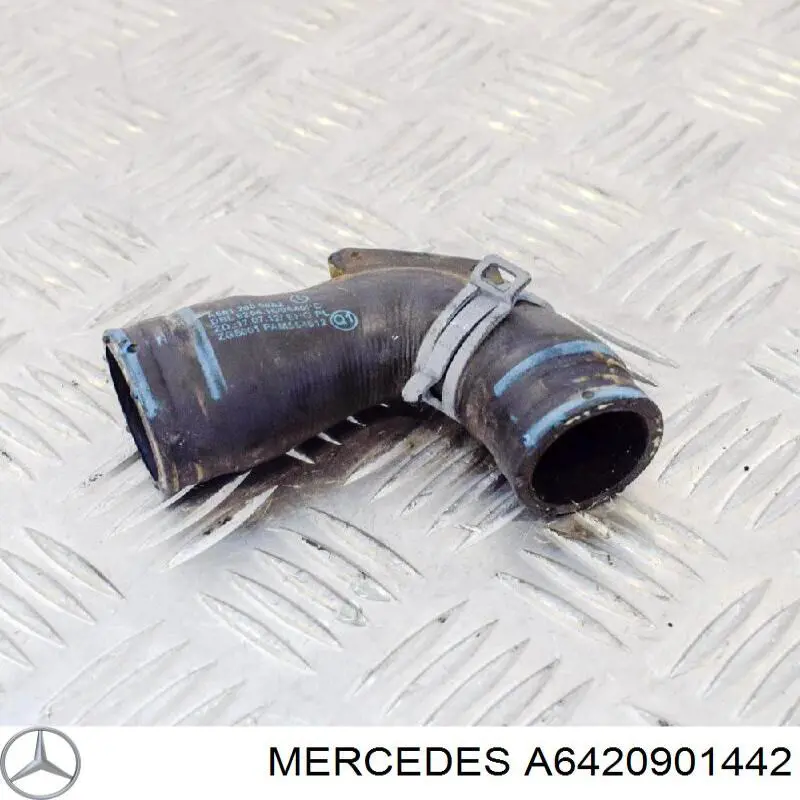 6420901442 Mercedes Патрубок воздушный, вход воздушного фильтра