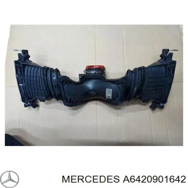 A6420901642 Mercedes sensor de fluxo (consumo de ar, medidor de consumo M.A.F. - (Mass Airflow))