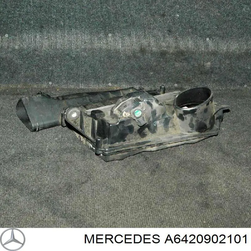 A6420904101 Mercedes Корпус воздушного фильтра левый
