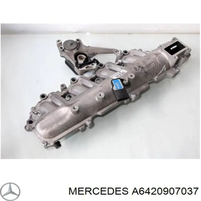 Коллектор впускной левый A6420907037 Mercedes