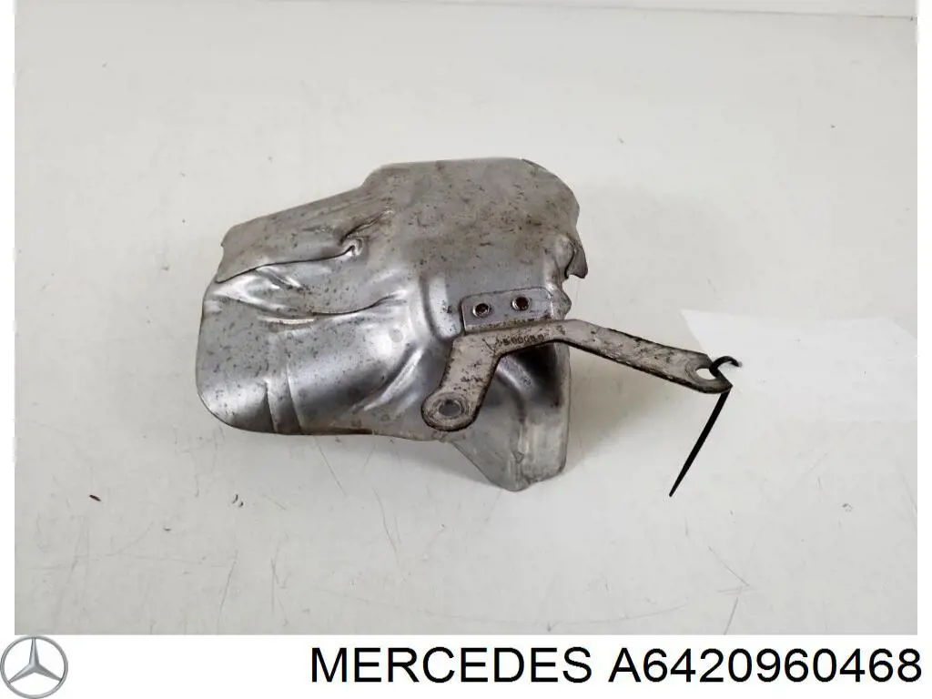 Купить 6420960468 Mercedes Защита (тепловой экран) турбины