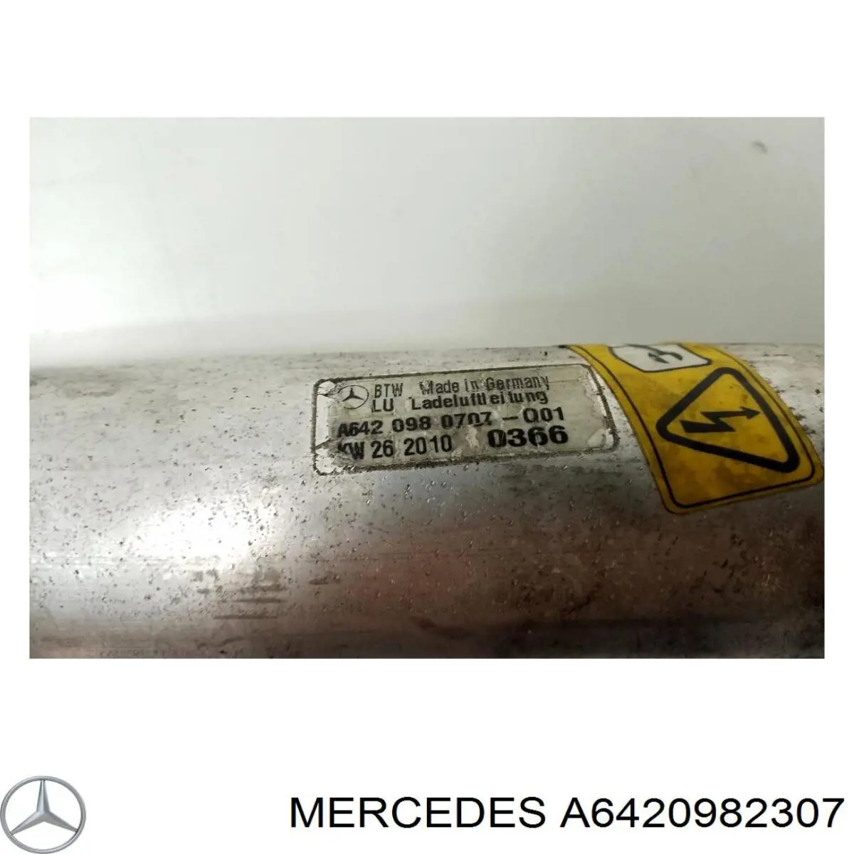 Патрубок воздушный, вход в турбину (наддув) A6420982307 Mercedes