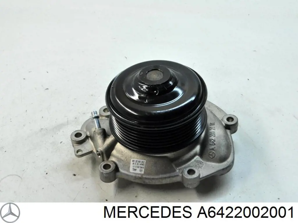 Помпа A6422002001 Mercedes