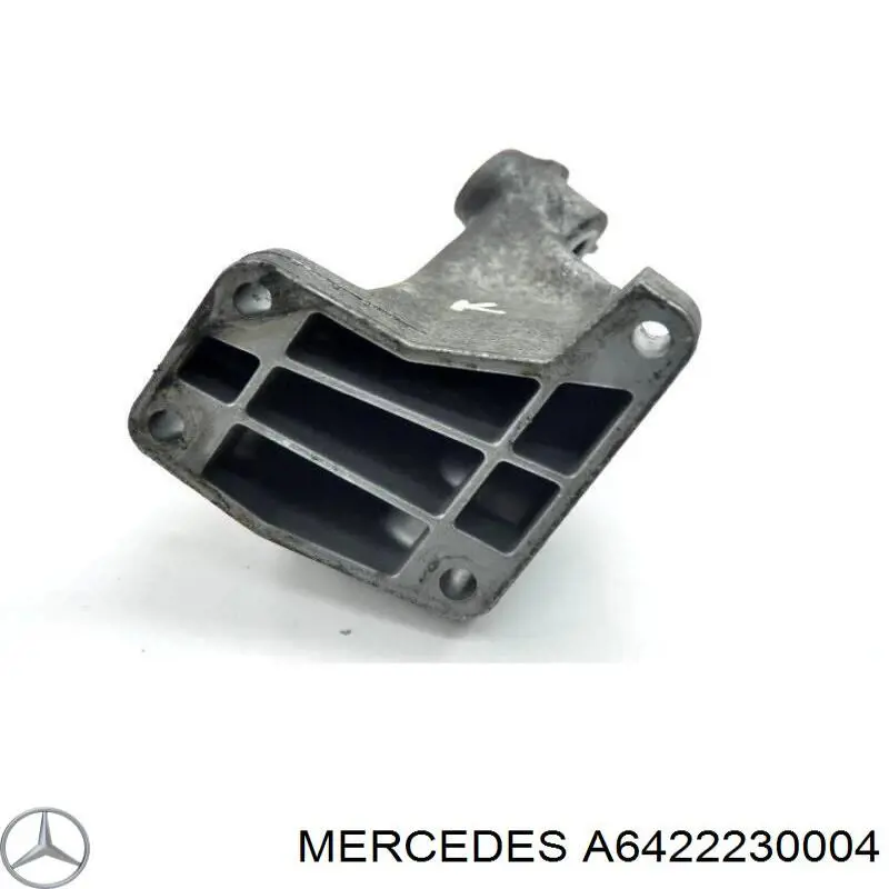 Купить A6422230004 Mercedes Кронштейн подушки (опоры) двигателя левой