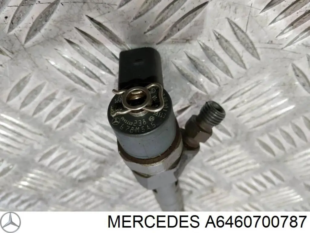 Топливные форсунки A6460700787 Mercedes