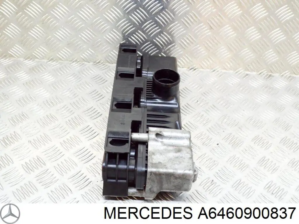 Впускной коллектор A6460900837 Mercedes