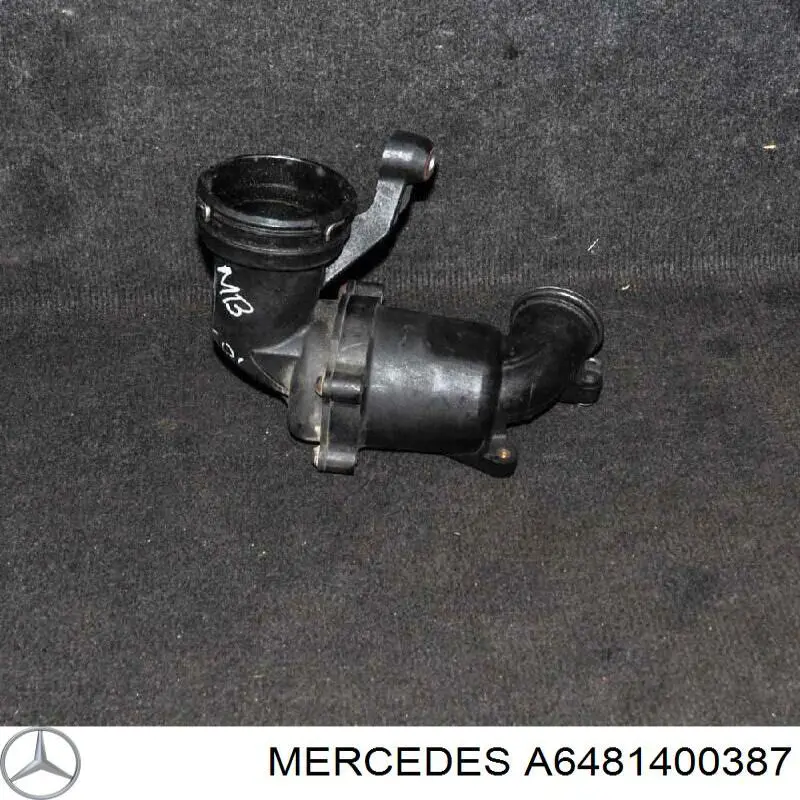 A6481400387 Mercedes шланг (патрубок интеркуллера правый)