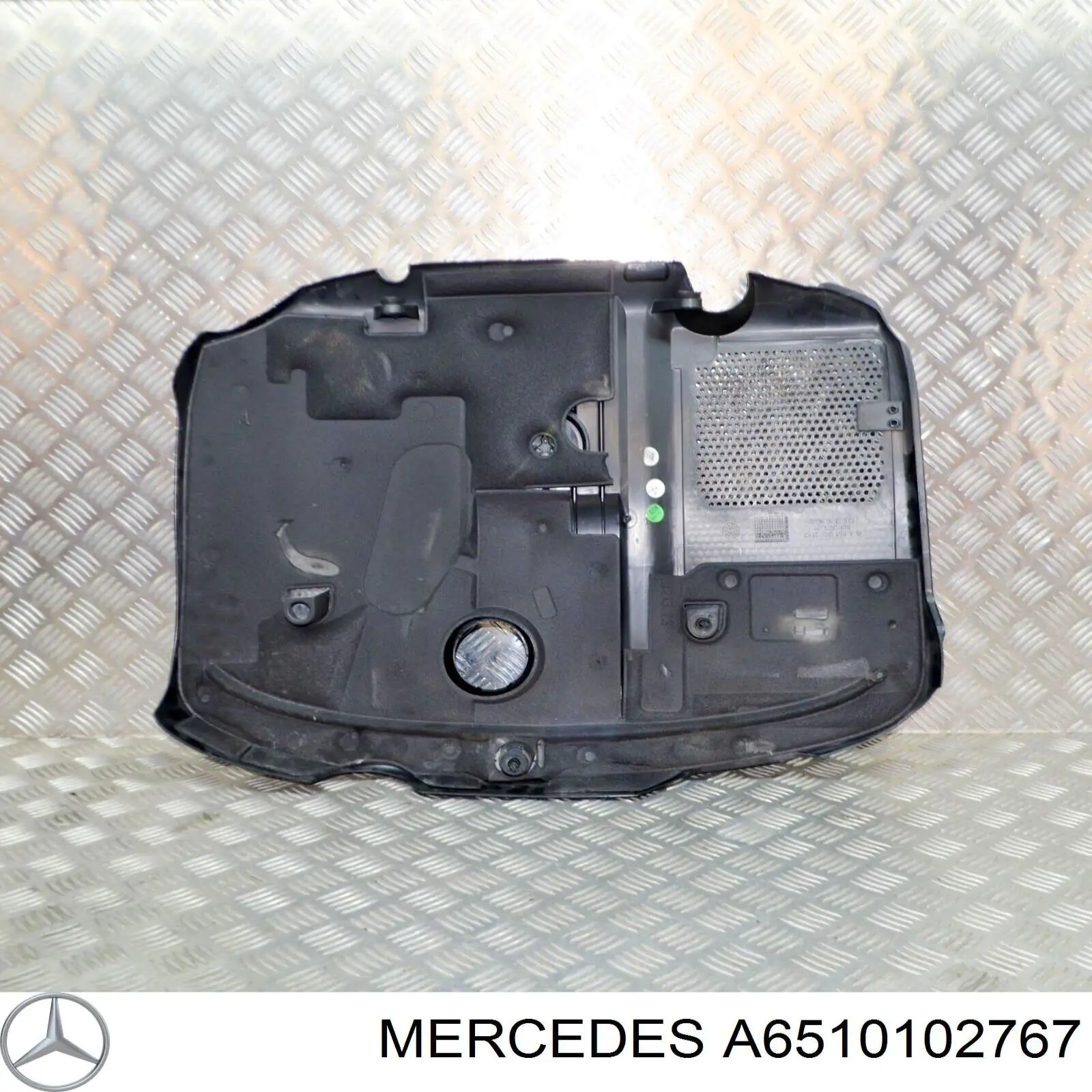 Крышка мотора декоративная Mercedes 6510102767 цена, от 47.05 USD