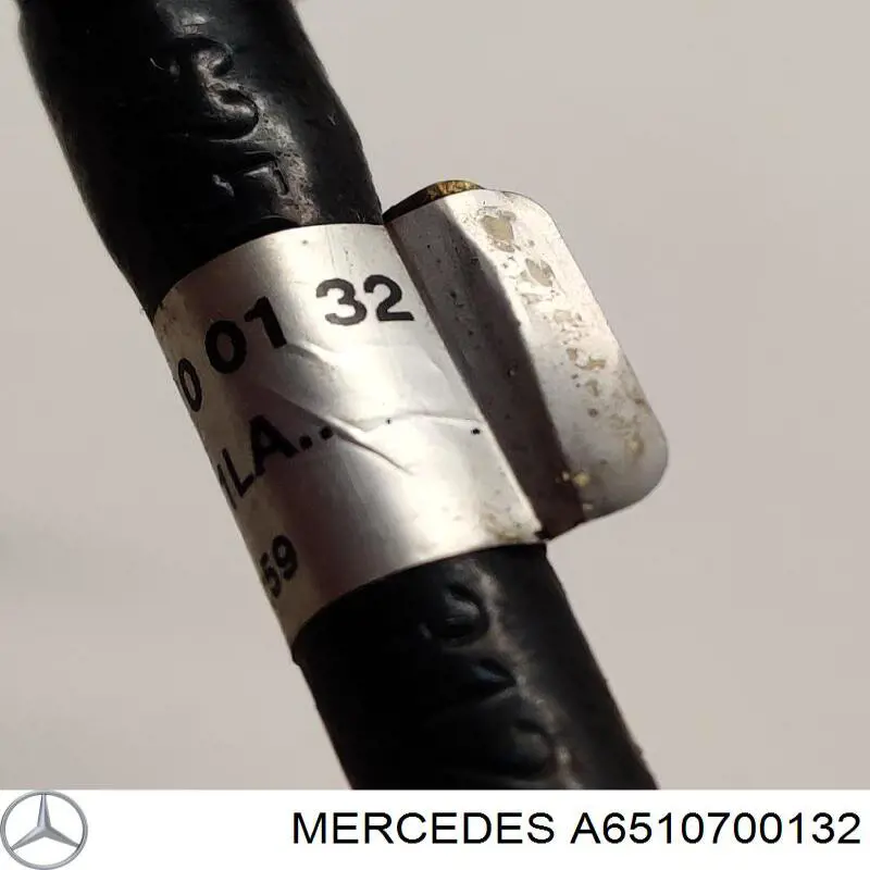 Обратная топливная трубка A6510700132 Mercedes