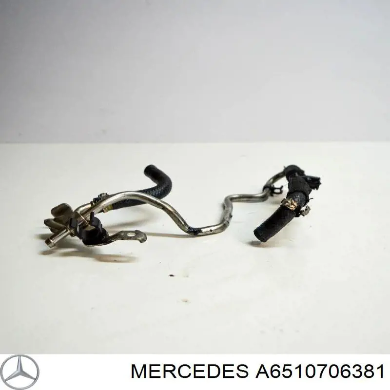 A6510706381 MERCEDES Tubo De Combustible Atras De Las Boquillas original y equivalente