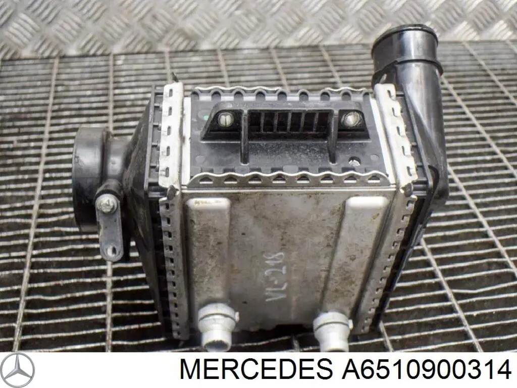 6510900314 Mercedes Охладитель наддувочного воздуха