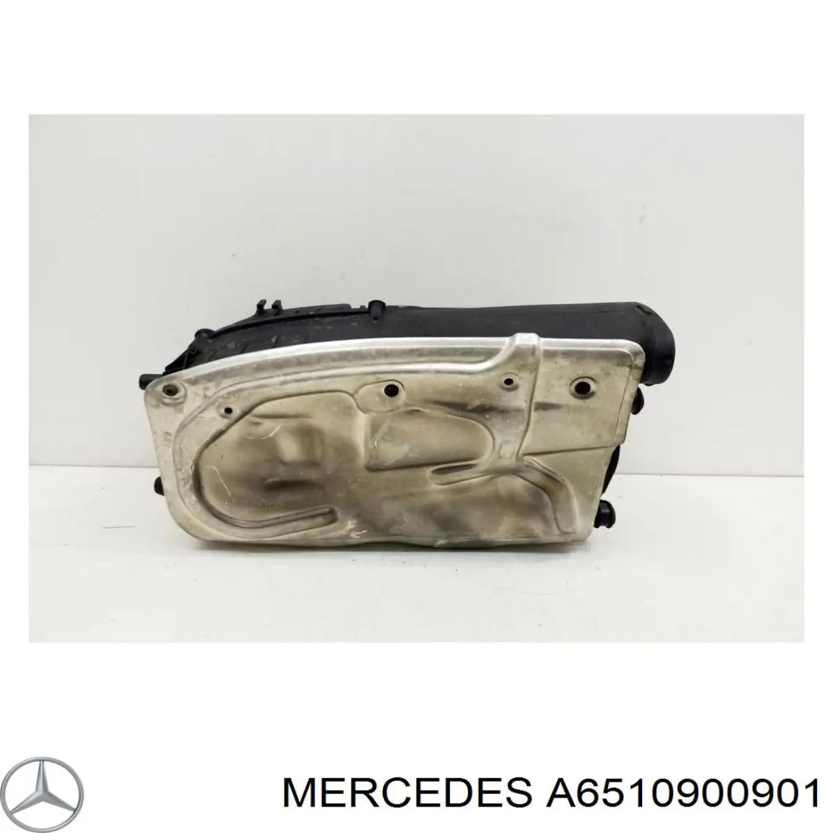 Воздушный фильтр A6510900901 Mercedes