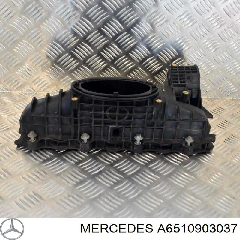 A6510903037 Mercedes Коллектор впускной