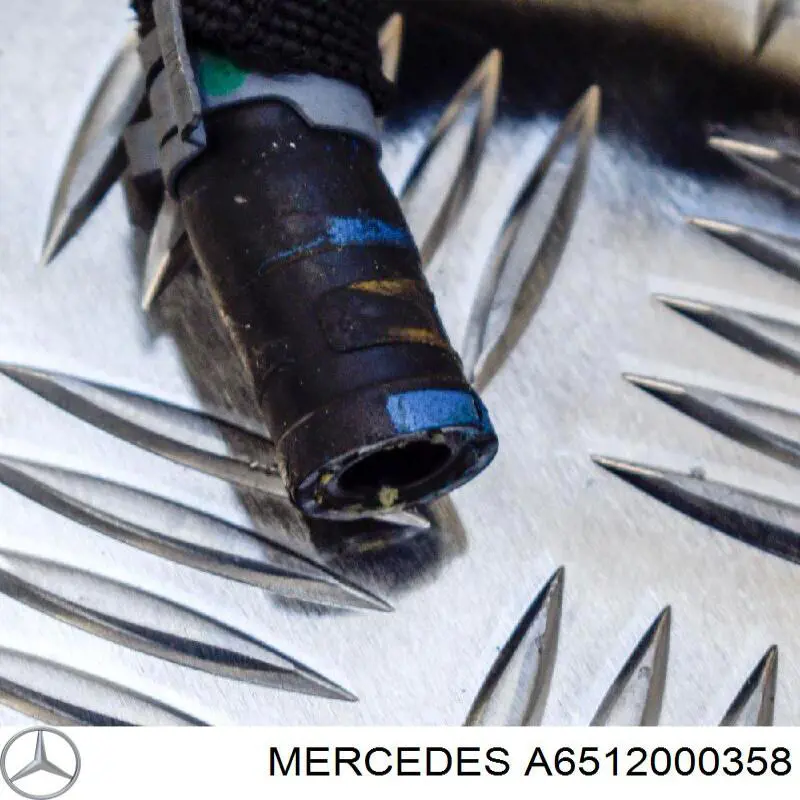 Трубка отвода картерных газов Mercedes 6512000158